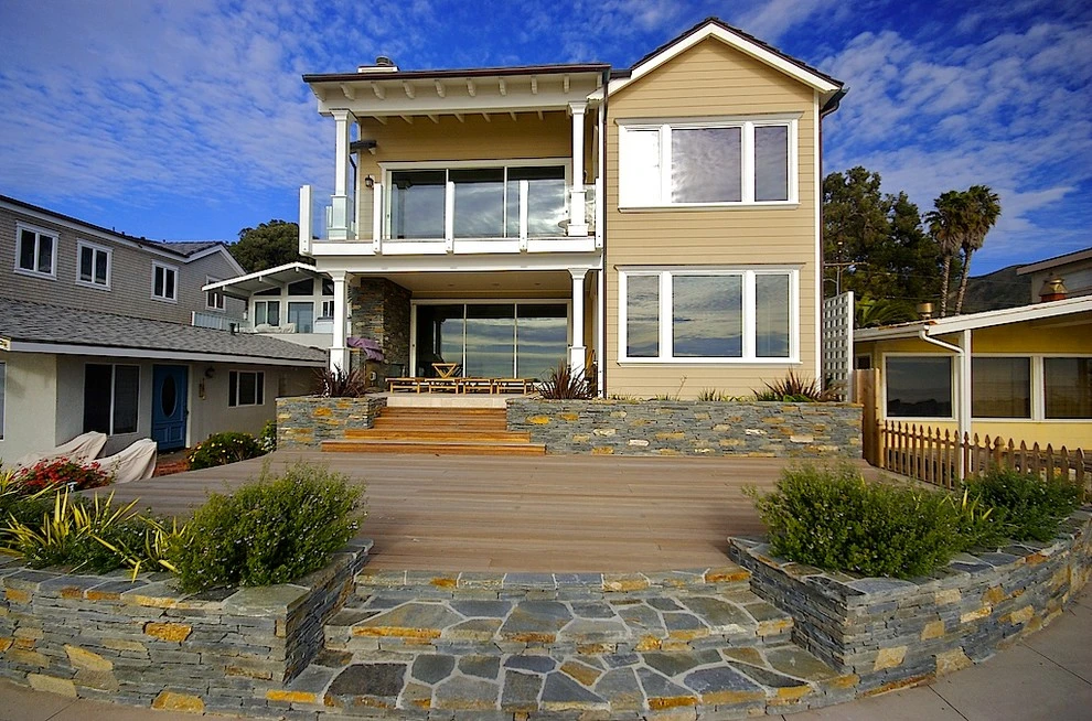 Ventura Faria Beach House by Scarlett's Landscape, Inc. - Photo 4