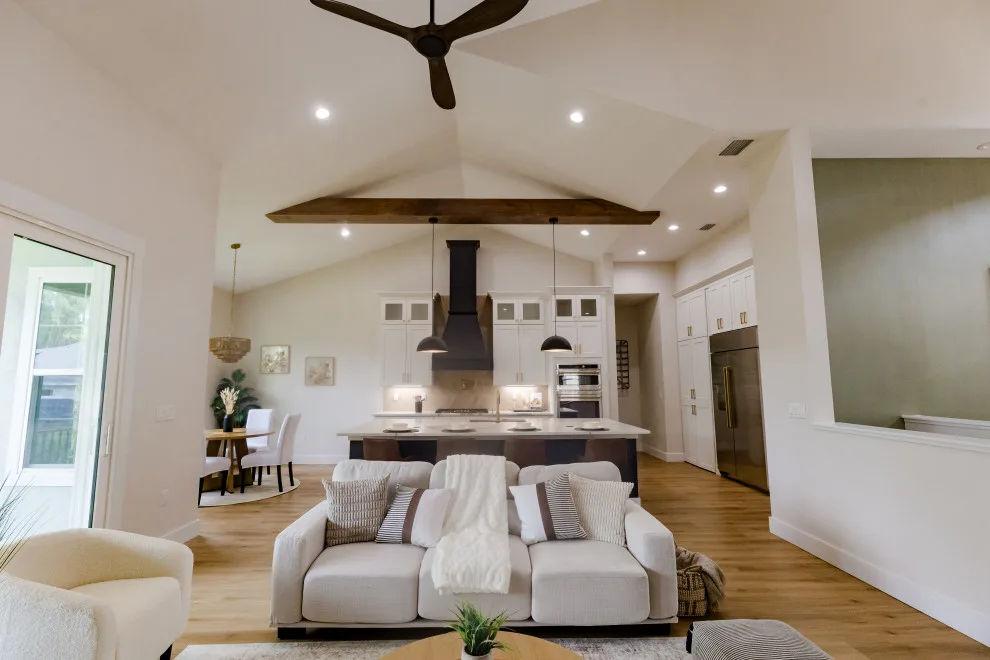 Country House by Shorelines Design Group - Photo 9