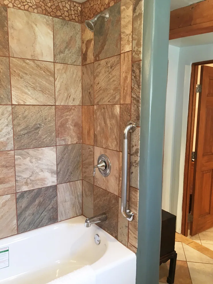 Ferguson Restroom Renovation by Henry Architects - Photo 5