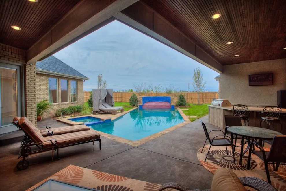 Florida-Inspired Award-Winning Home Parade by Jaggers Home Design - Photo 58