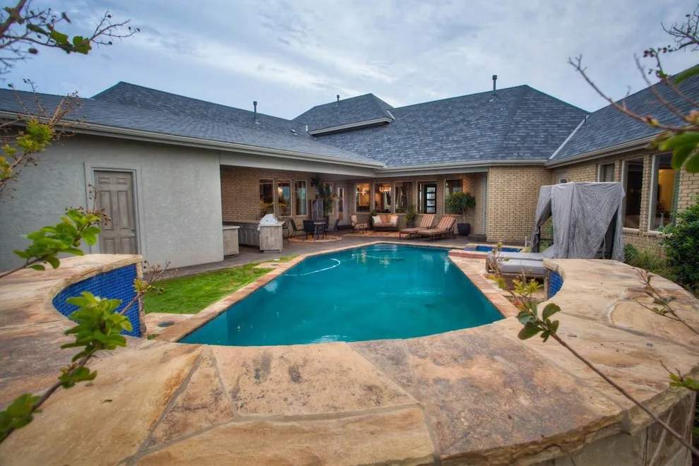 Florida-Inspired Award-Winning Home Parade by Jaggers Home Design - Photo 23