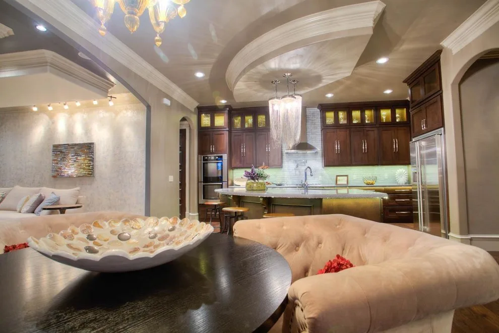 Florida-Inspired Award-Winning Home Parade by Jaggers Home Design - Photo 17