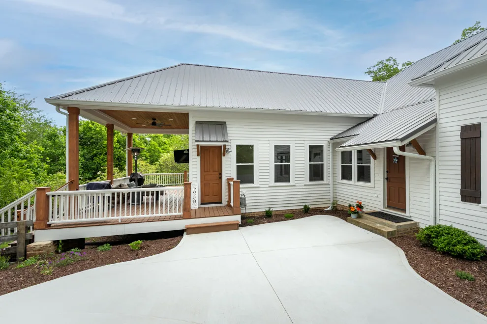 Fountain City Farmhouse Expansion by Remnant Architecture - Photo 10