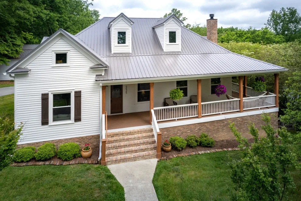 Fountain City Farmhouse Expansion by Remnant Architecture - Photo 9