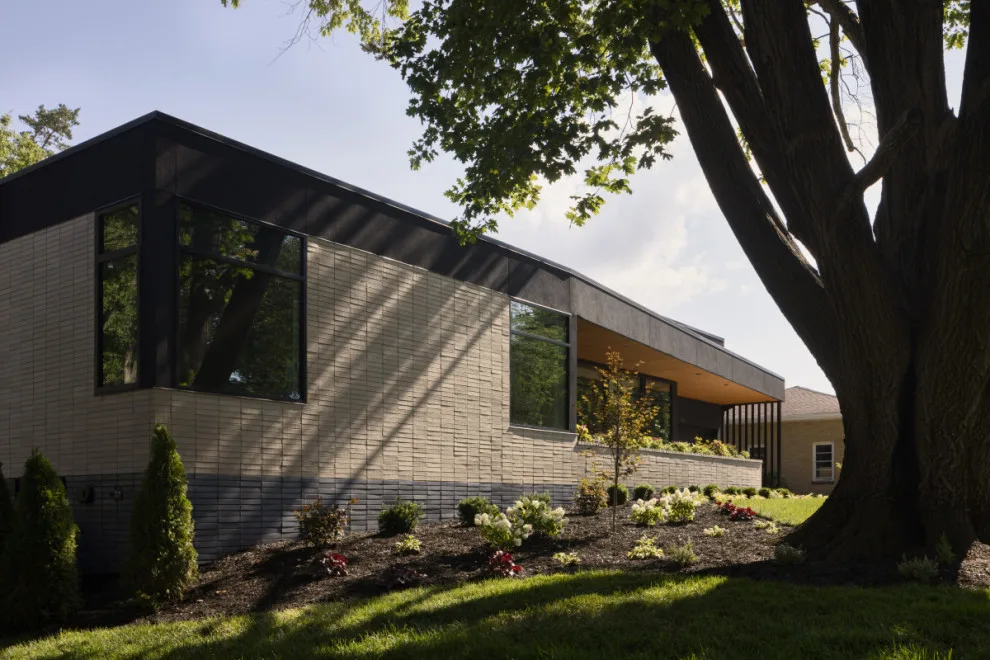 Fremont Residence | A Tailored Contemporary Home by Herron + Partners - Photo 3
