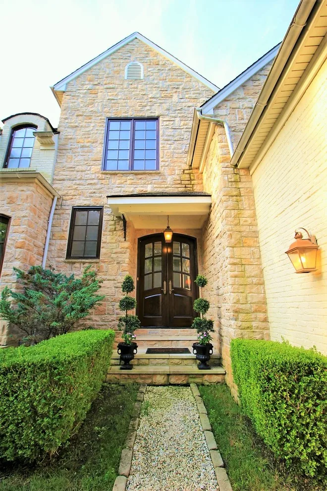 Gallic Tudor by Denis Littrell And Associates - Photo 19