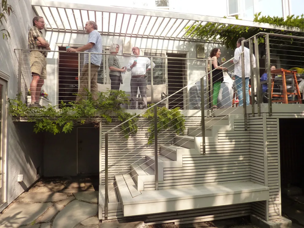 Deck: when do stairs transcend their basic function? by Rebecca Schnier Architecture - Photo 7