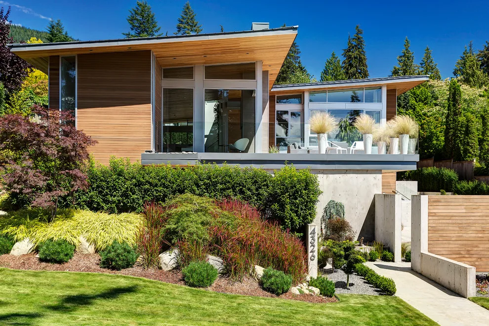Garden Boundary Home by Garret Cord Werner Architects & Interior Designers - Photo 10
