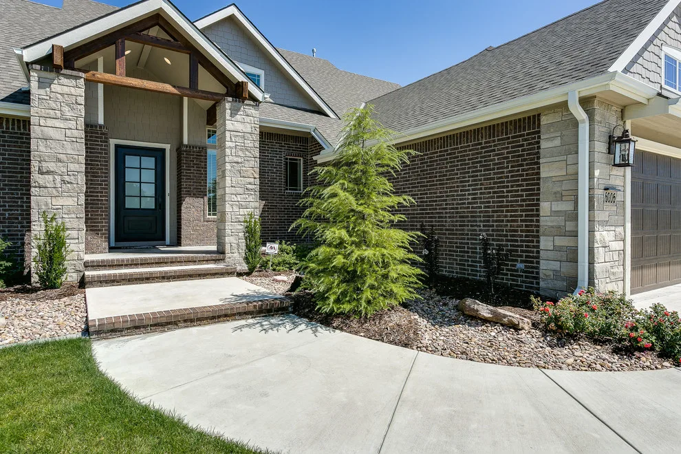 Gearhart Homes, 2015 Parade Selection by Design Group Architects Ltd. - Photo 3