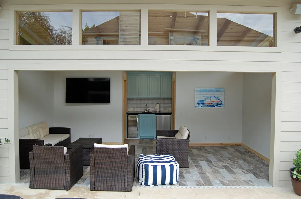 Gilbert Swimming Pool House by Bowerbird Design LLC - Photo 3