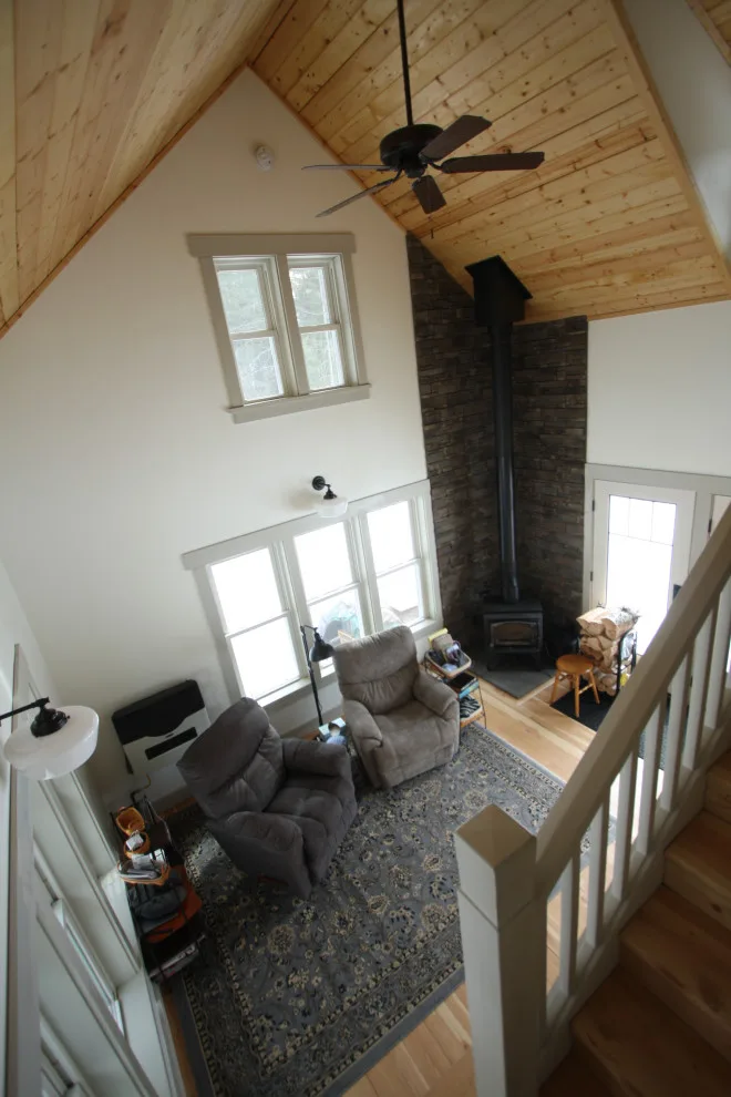 Golden Creek Farmhouse by Enduring Design Architecture - Photo 6