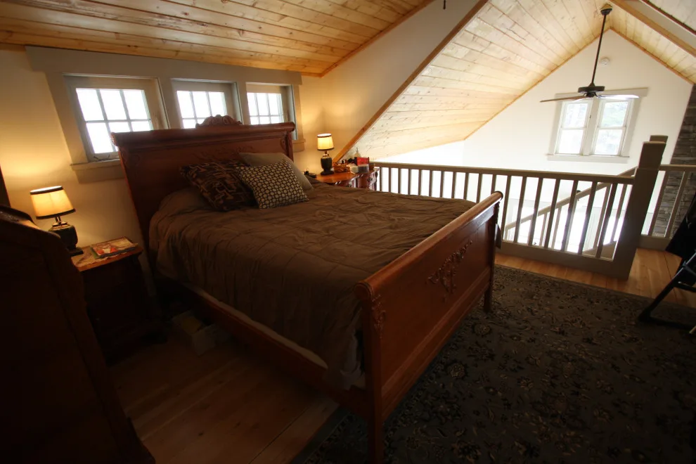 Golden Creek Farmhouse by Enduring Design Architecture - Photo 3