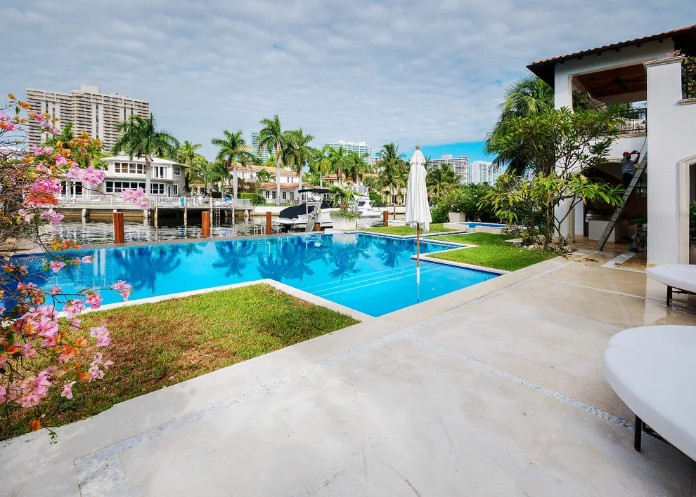 Golden Shore 1 by Jorge L. Esteban Architecture & Planning - Photo 2