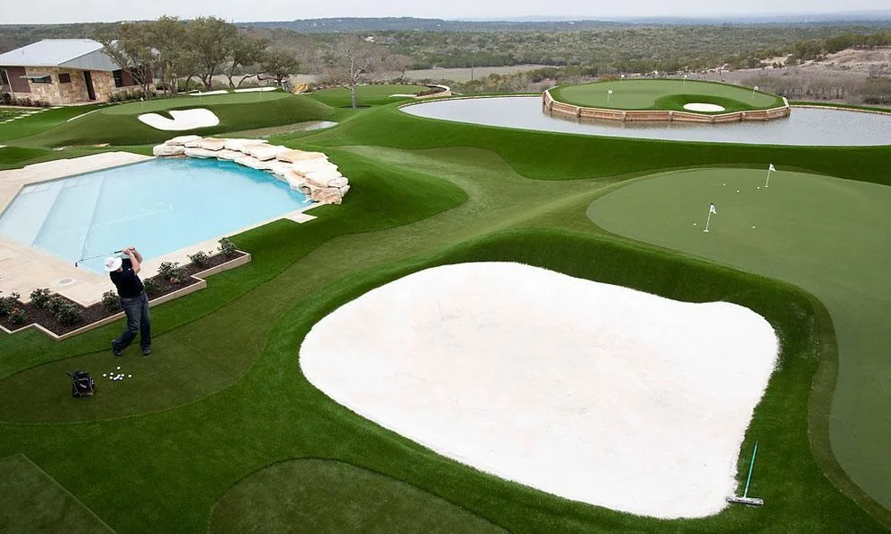 Golfers' Workshop by Barley|Pfeiffer Architecture - Photo 2
