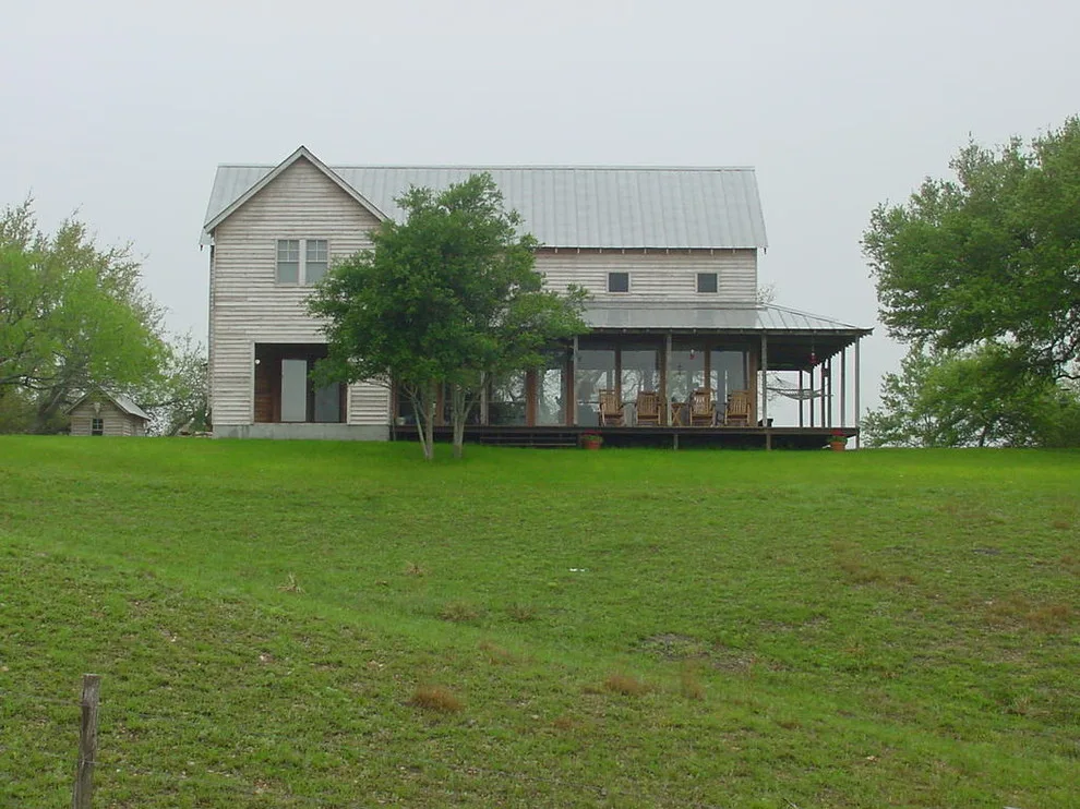 Goliad Retreat Home by Ignacio Salas-Humara Architect LLC - Photo 21