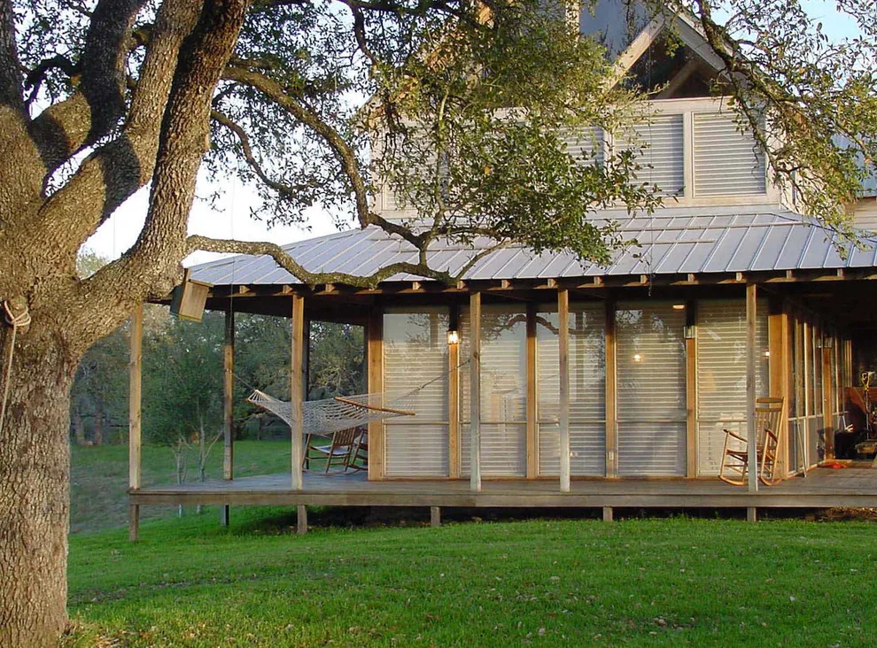 Goliad Retreat Home by Ignacio Salas-Humara Architect LLC - Photo 9