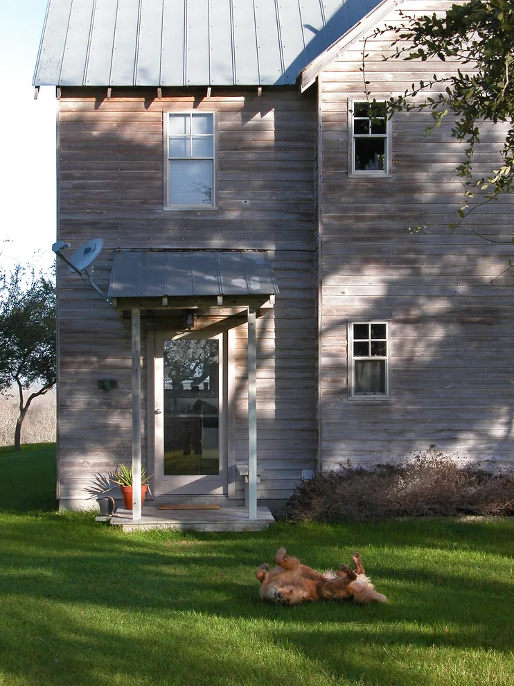 Goliad Retreat Home by Ignacio Salas-Humara Architect LLC - Photo 15