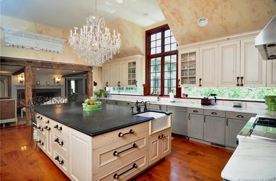 Majestic Getaway by Kemper Associates Architects, LLC - Photo 6