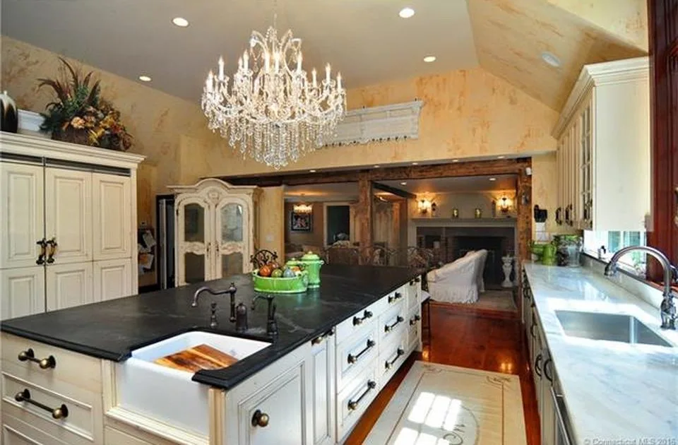 Majestic Getaway by Kemper Associates Architects, LLC - Photo 5