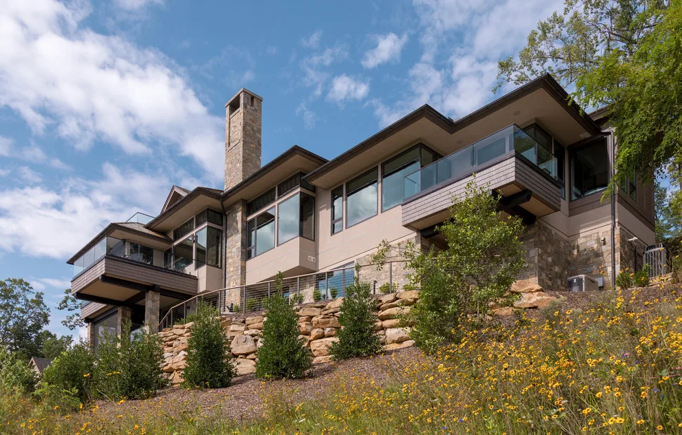 Majestic View Residence by Young & Young Architects - Photo 3