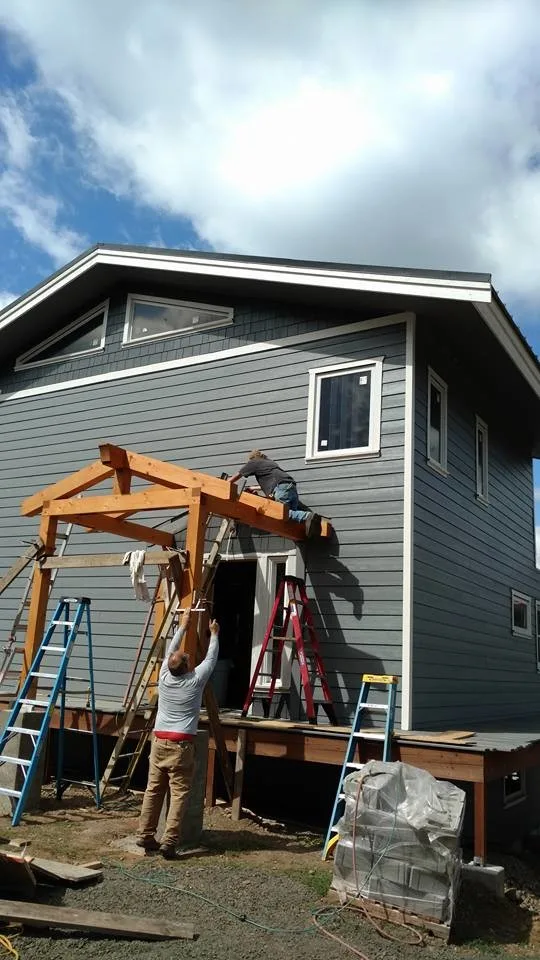 Unknown - Photo 2