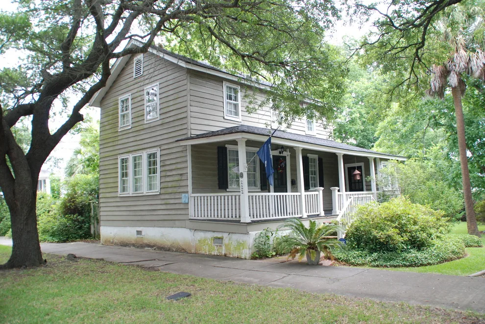 1744 Cottage Extension by D. Dwayne Vernon. Architect. - Photo 5
