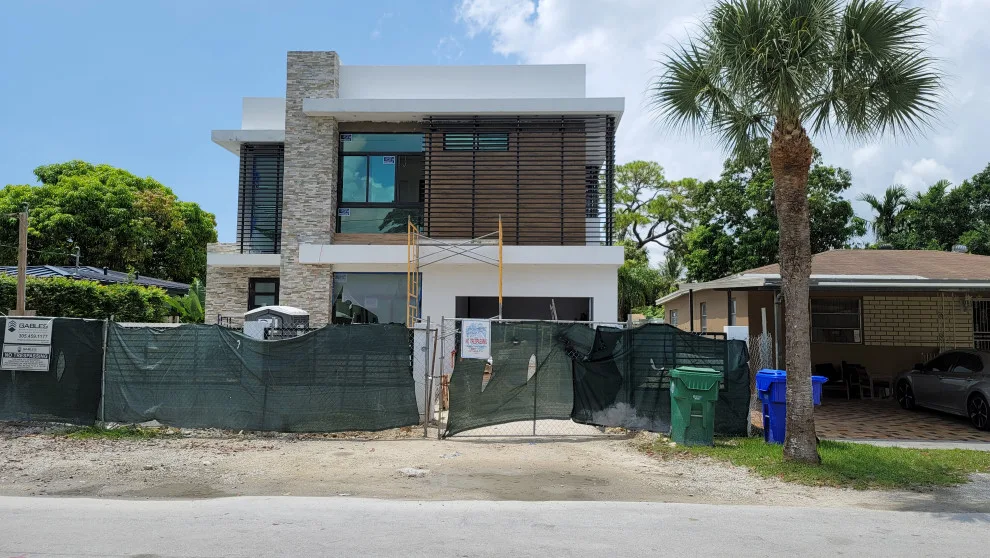 3450 Percival Street by Jorge L. Esteban Architecture & Planning - Photo 3