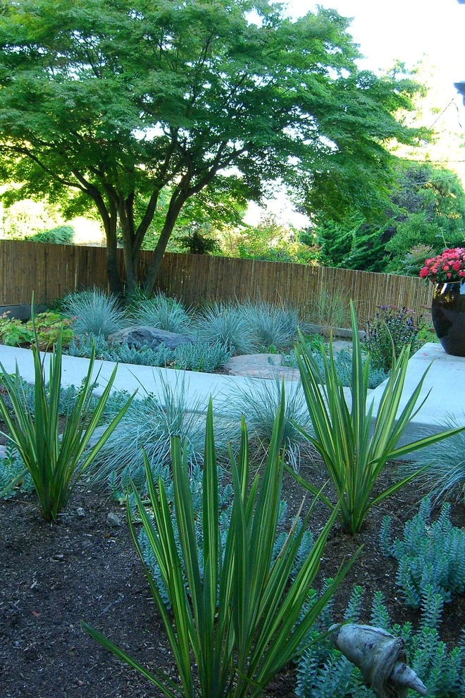 Vertumni Fine Landscaping - Photo 14