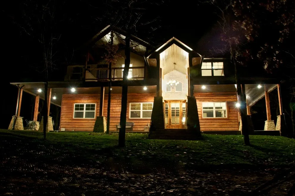Eufaula Lake getaway house by Andrew C. Thomas, Architect - Photo 3