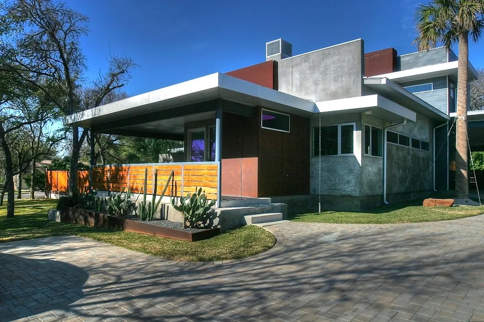 Contemporary Austin by Barley|Pfeiffer Architecture - Photo 24