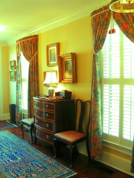 A Battery-Inspired Charleston Single by Southeast Studios Inc. - Photo 32