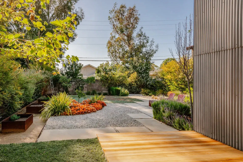Elm Street, Torrance by Weeds Garden Design Build LLC - Photo 2