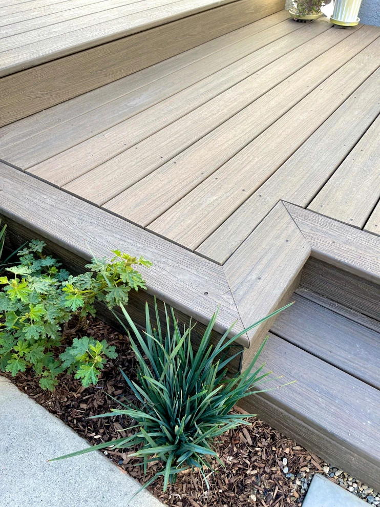 23rd Street, Manhattan Blvd by Weeds Garden Design Build LLC - Photo 5