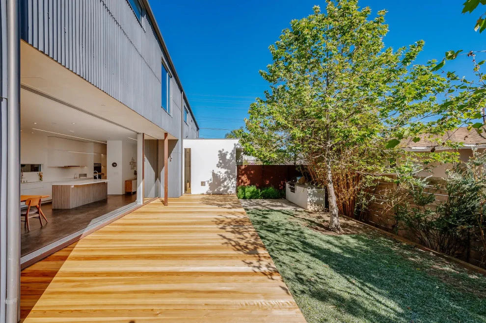Elm Street, Torrance by Weeds Garden Design Build LLC - Photo 8