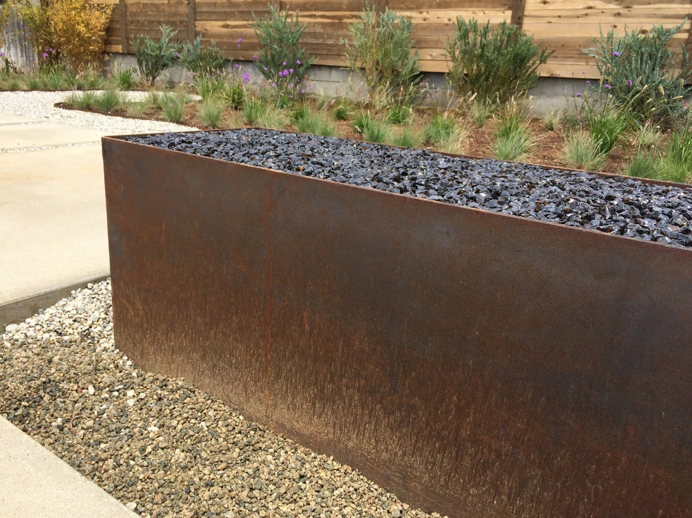 Elm Street, Torrance by Weeds Garden Design Build LLC - Photo 12
