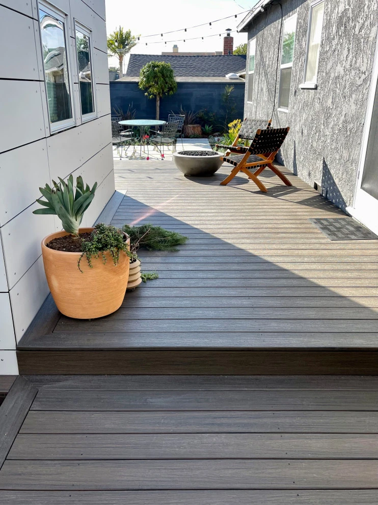 23rd Street, Manhattan Blvd by Weeds Garden Design Build LLC - Photo 3