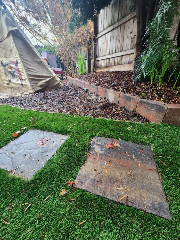 Oakland backyard turf project by Westcoast Hardscape - Photo 2