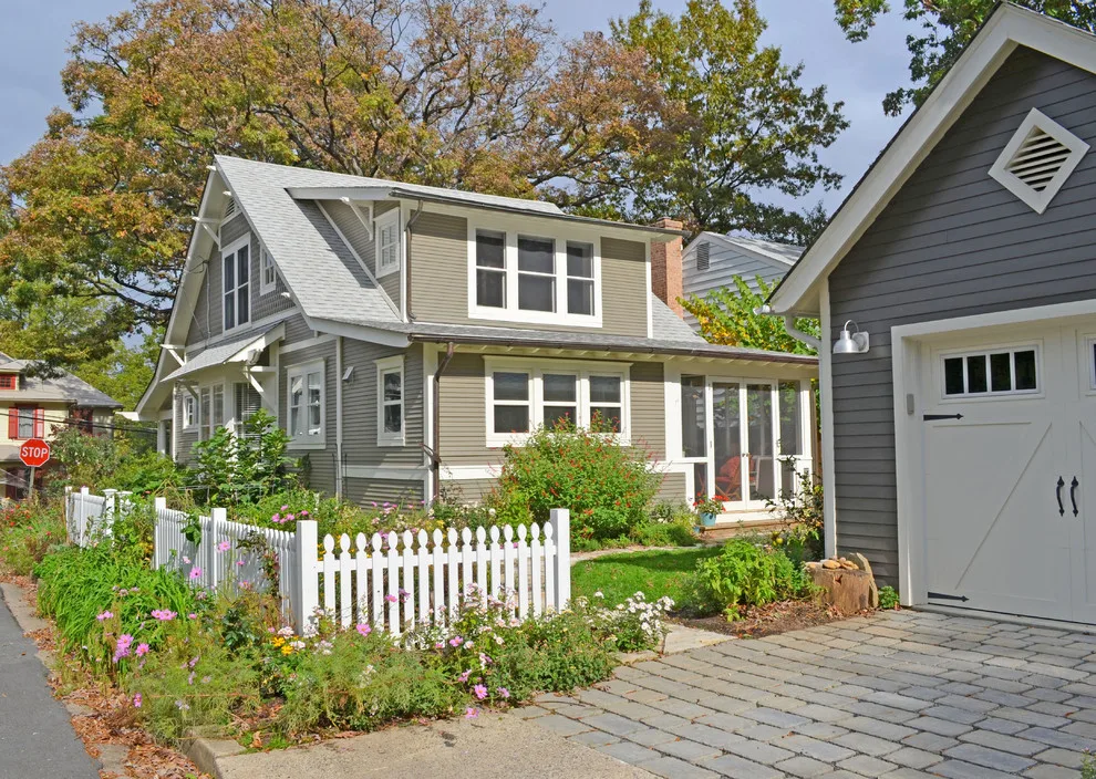23rd Gray Bungalow Revamp and Expansion by FitzHarris Designs, Architects + Designers - Photo 12