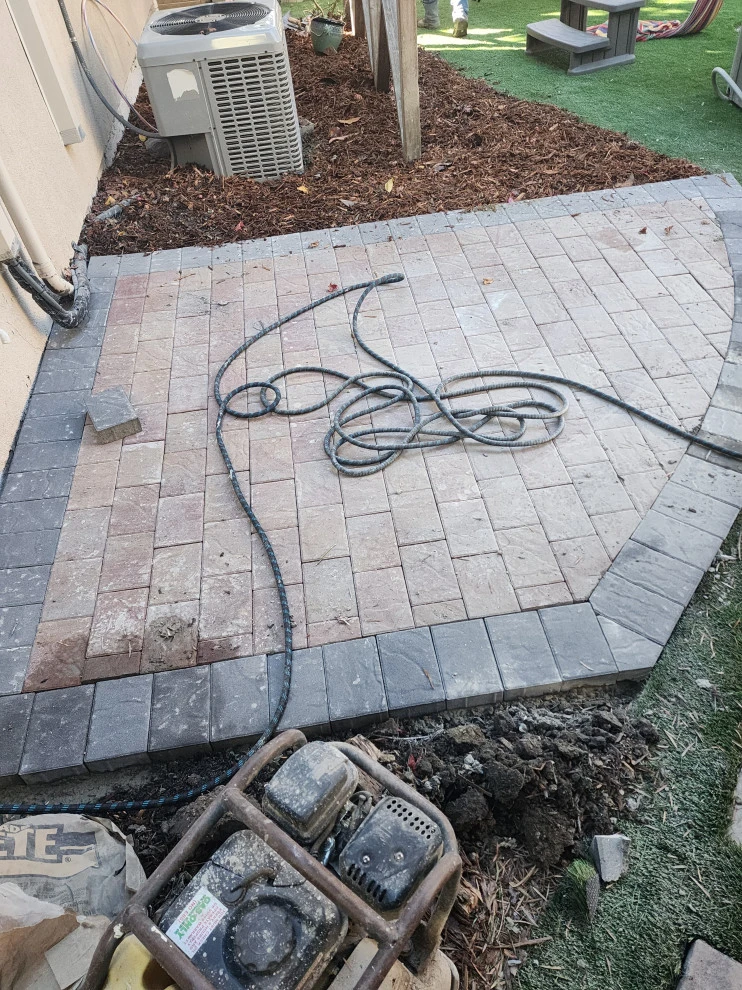Oakland backyard turf project by Westcoast Hardscape - Photo 4
