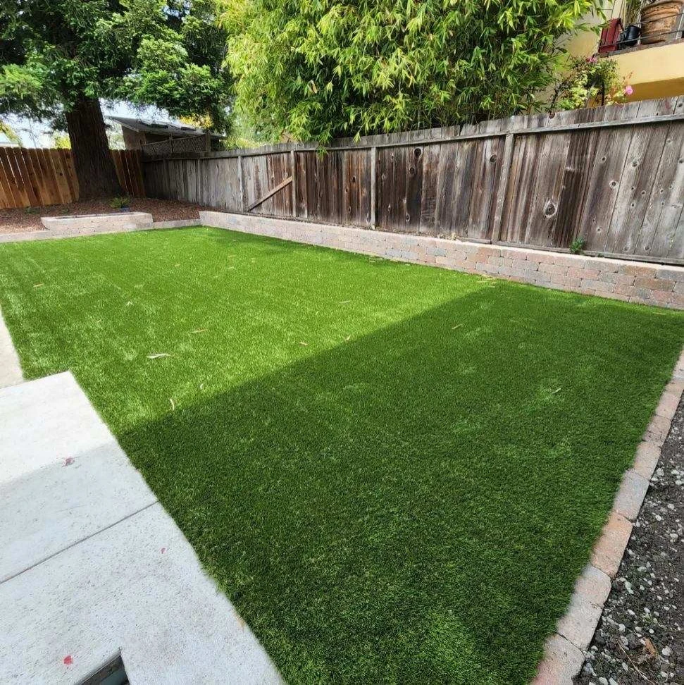 Artifical turf and retaining wall project by Westcoast Hardscape - Photo 3