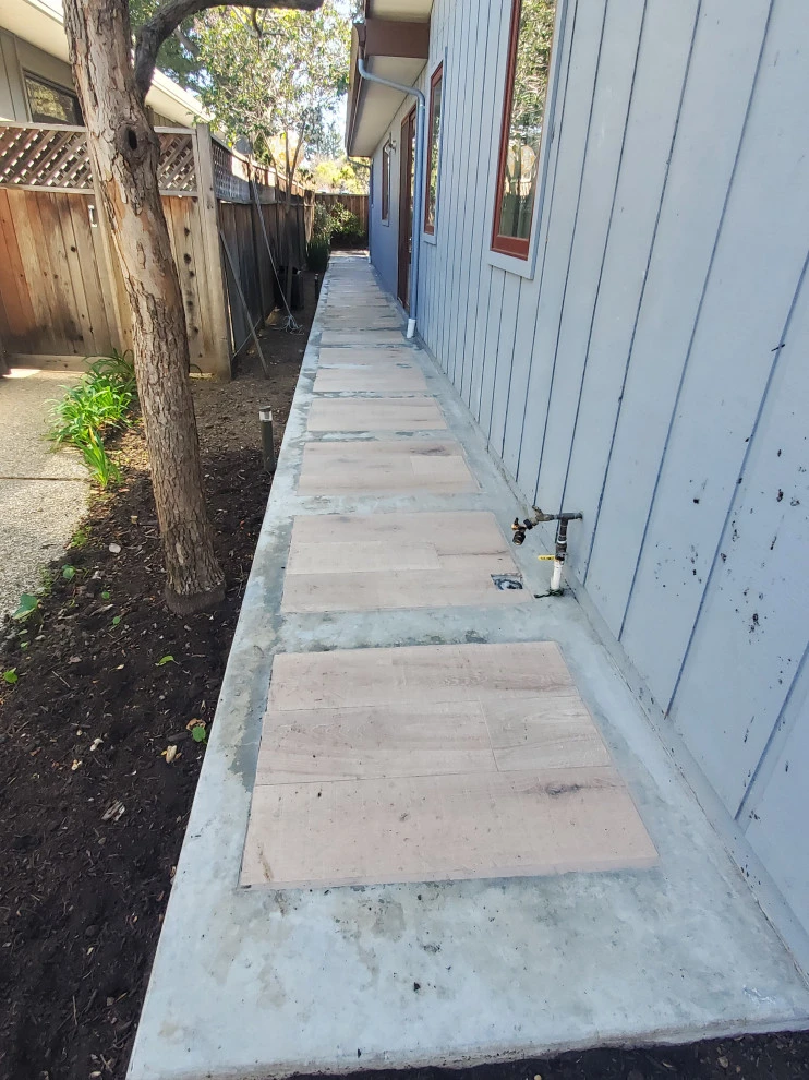Front and backyard project by Westcoast Hardscape - Photo 5