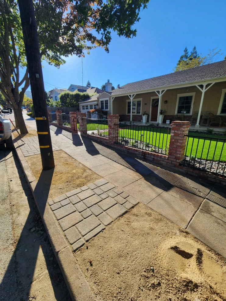 San Carlos front yard upgrade. by Westcoast Hardscape - Photo 2