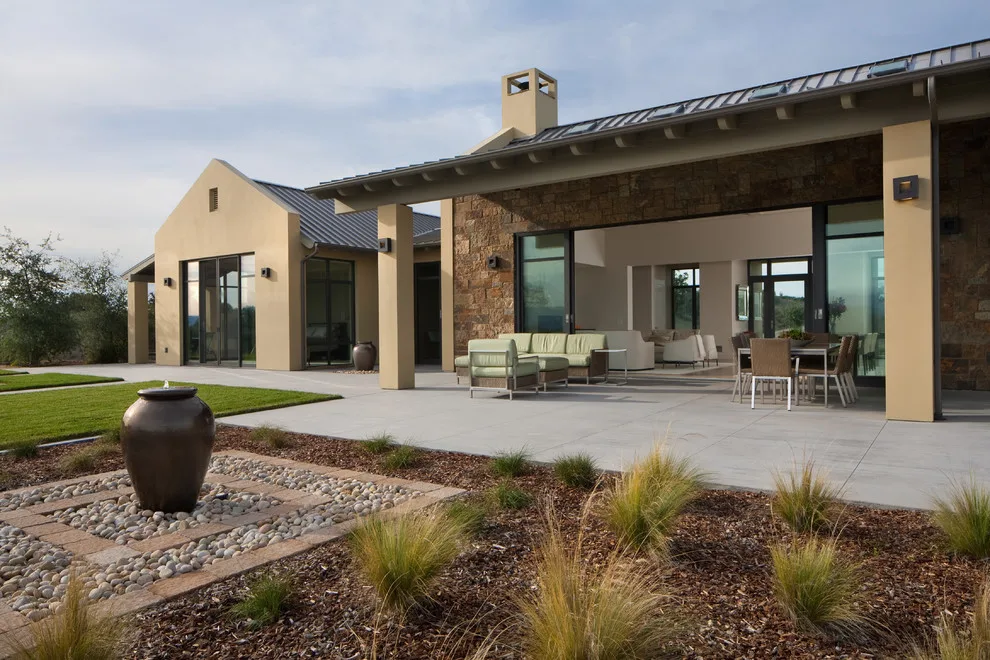 Modern Hillside Residence by Tom Meaney Architect, AIA - Photo 8