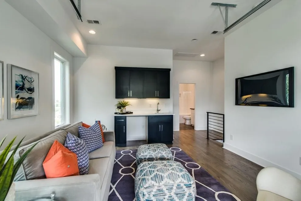 1008 Ninth Avenue by Clements Wimsatt Architects - Photo 17
