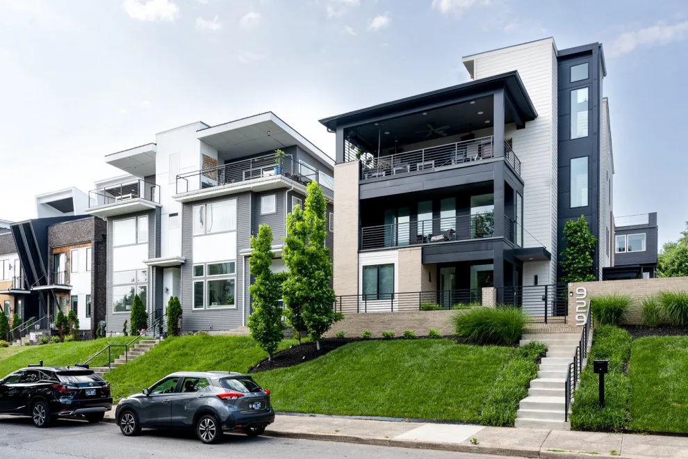 Contemporary City Residence in the Gulch by Clements Wimsatt Architects - Photo 6