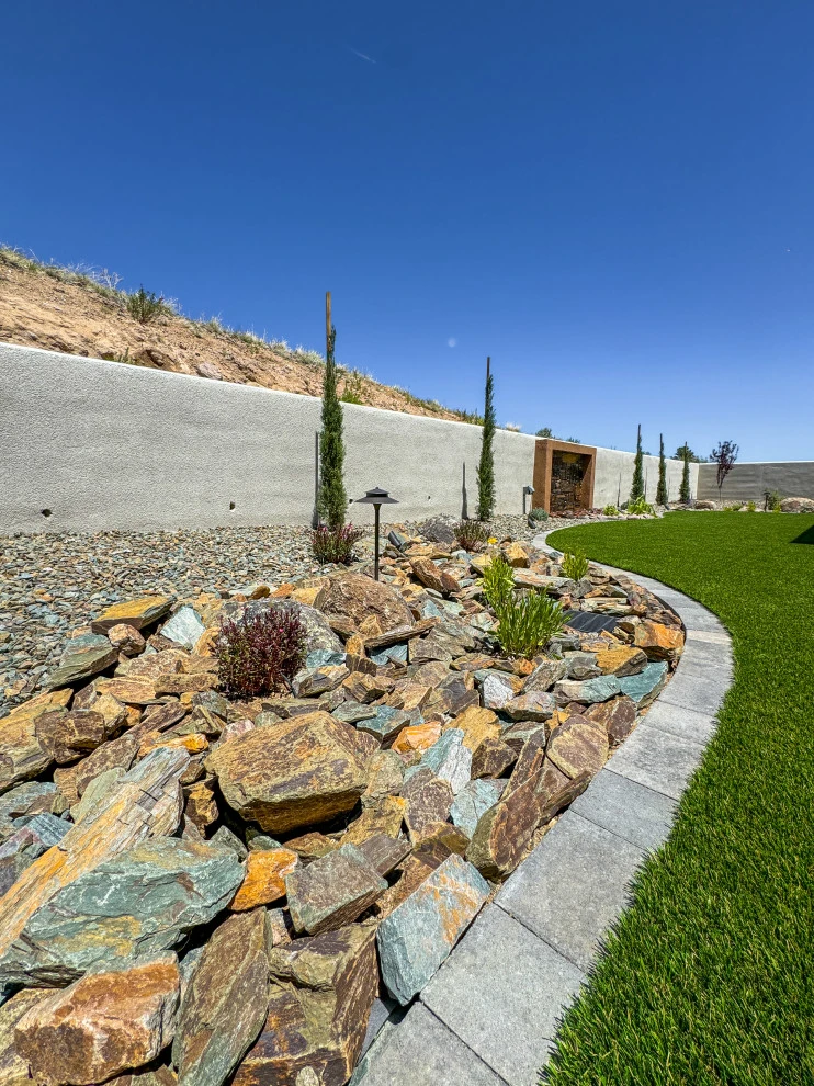 Hampton Residence by Yavapai Landscaping - Photo 13