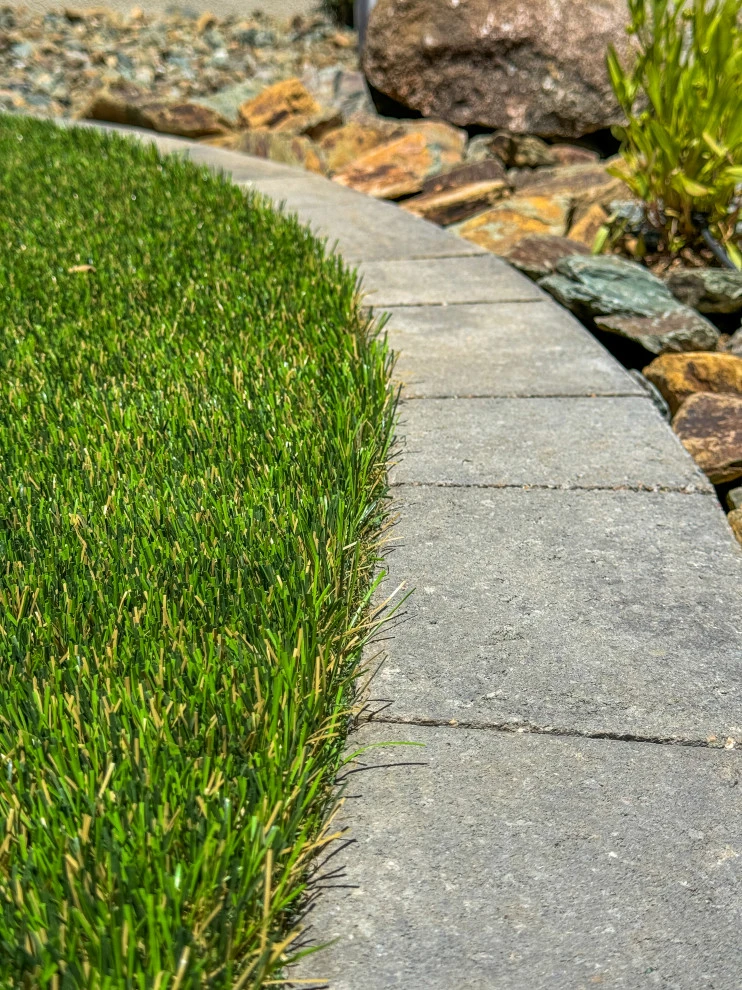 Hampton Residence by Yavapai Landscaping - Photo 14