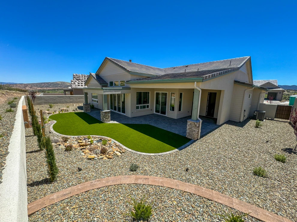 Hampton Residence by Yavapai Landscaping - Photo 5