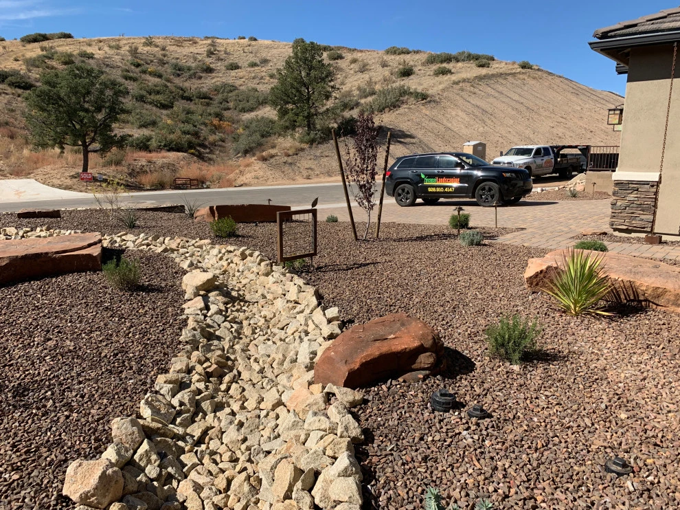 Maser Walden Farms by Yavapai Landscaping - Photo 4