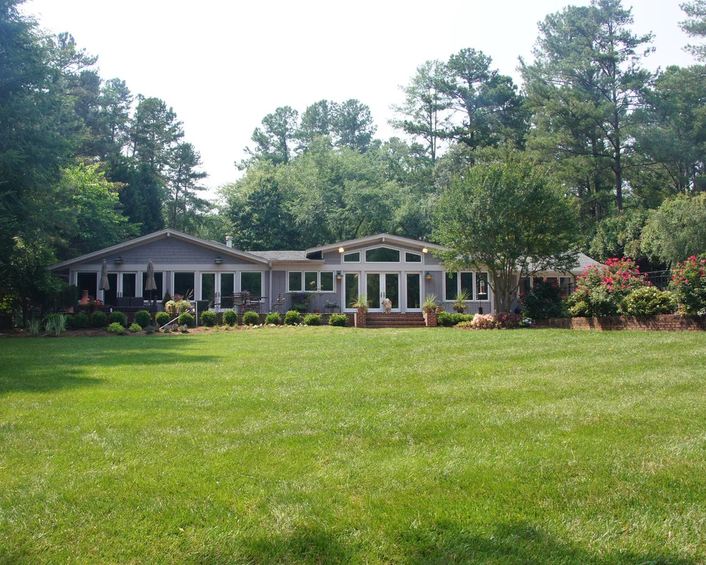 Chapel Hill Lake House Revamp by Sophie Piesse Architect, PA - Photo 4